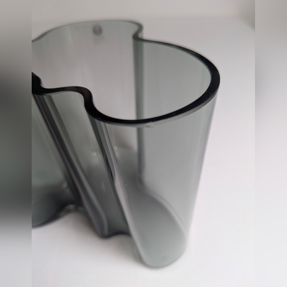 Vintage 2001 Savoy Vase Alvar Aalto 4.75"*6 120 mm Iittala, Finland, Smoke Gray - Picture 3 of 13